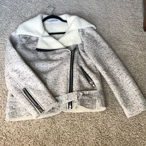 Never Worn Glamorous Cream & Black Zipper Jacket